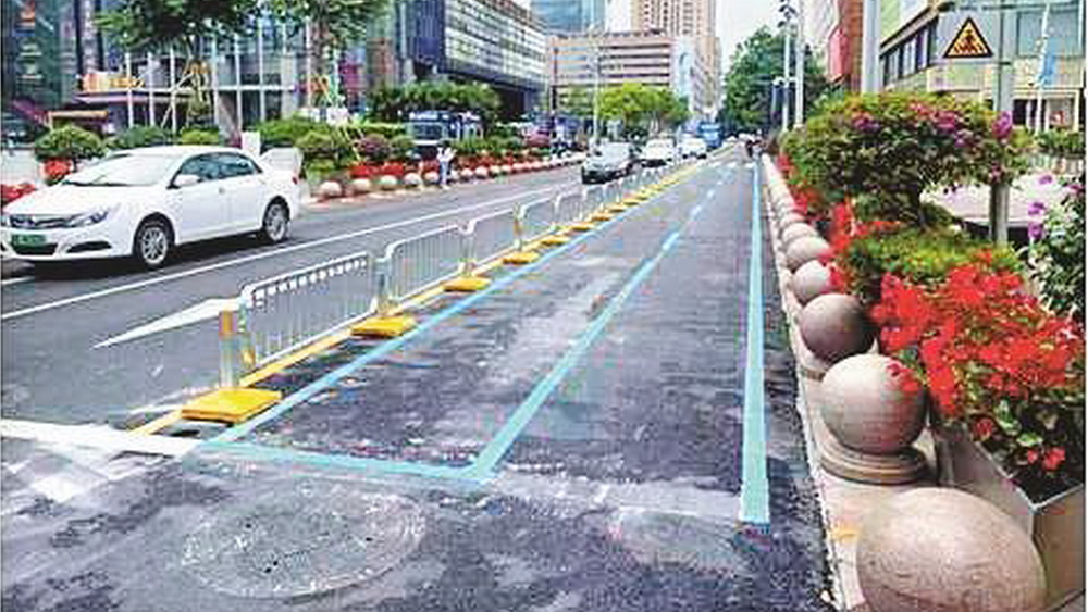 非機(jī)動車該向誰“要”路權(quán)？